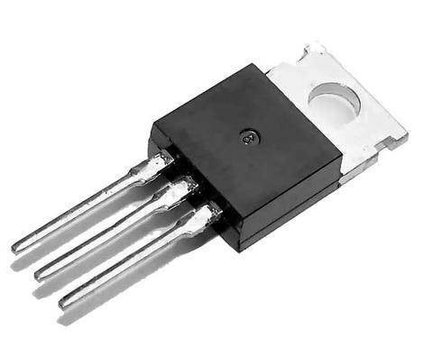 TRIAC BT136