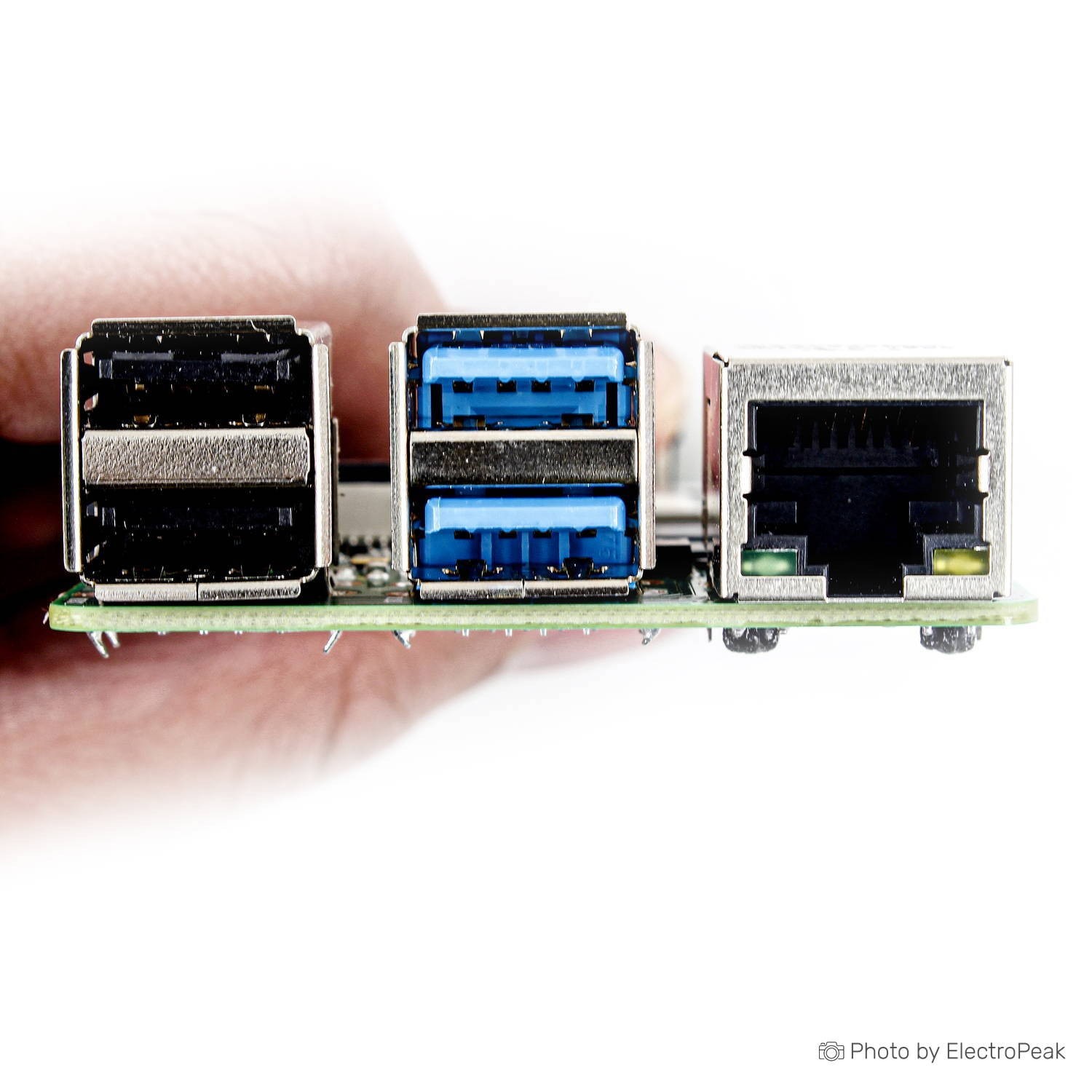Raspberry Pi 4 Computer Model B – 8GB RAM – Made in UK